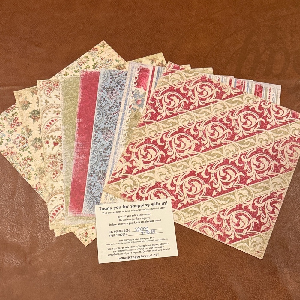 Scrappy Avenue Vintage Pack of 7 12x12 Scrapbook Christmas Holiday Sheets NWT - Picture 3 of 3